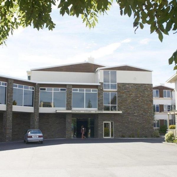 Distinction Luxmore Hotel