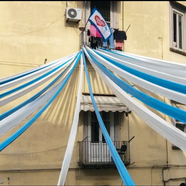 Napoli Quartieri Spagnoli: Visita Guidata tra Street Art, Murales e Santuari di Maradona