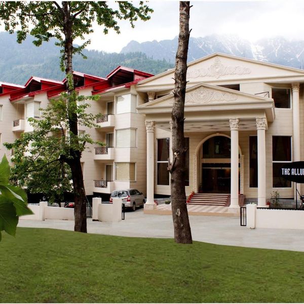 The Allure Grand Resort - A Riverside Resort and Spa