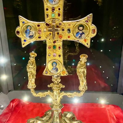 Napoli: Visita Guidata Museo Monumentale Donnaregina