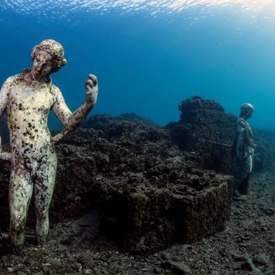 Visita Parco Sommerso di Baia con Imbarcazione Nemo