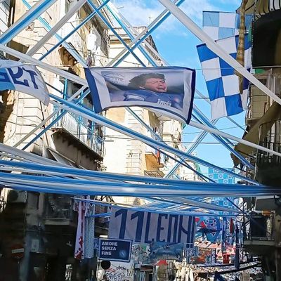 Visite de la cuisine de rue napolitaine avec un guide expert